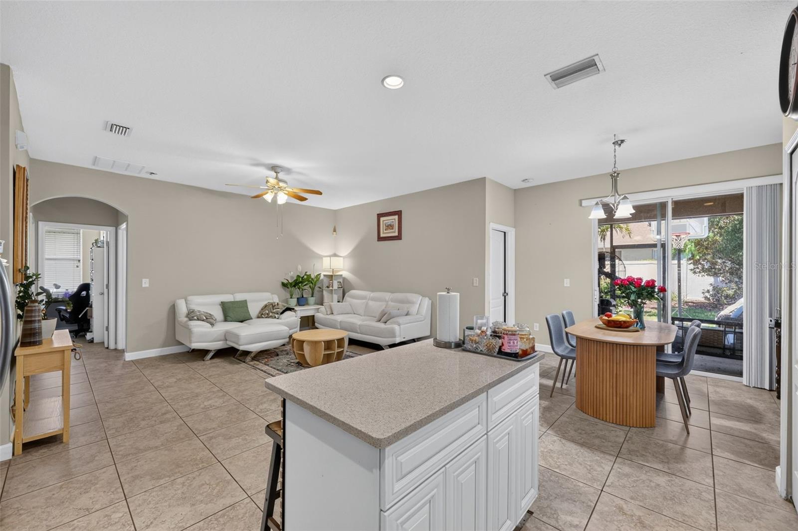 5512 MANG PL — photo 10