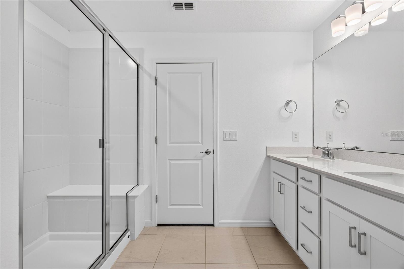 9426 LAMINE WAY — photo 30