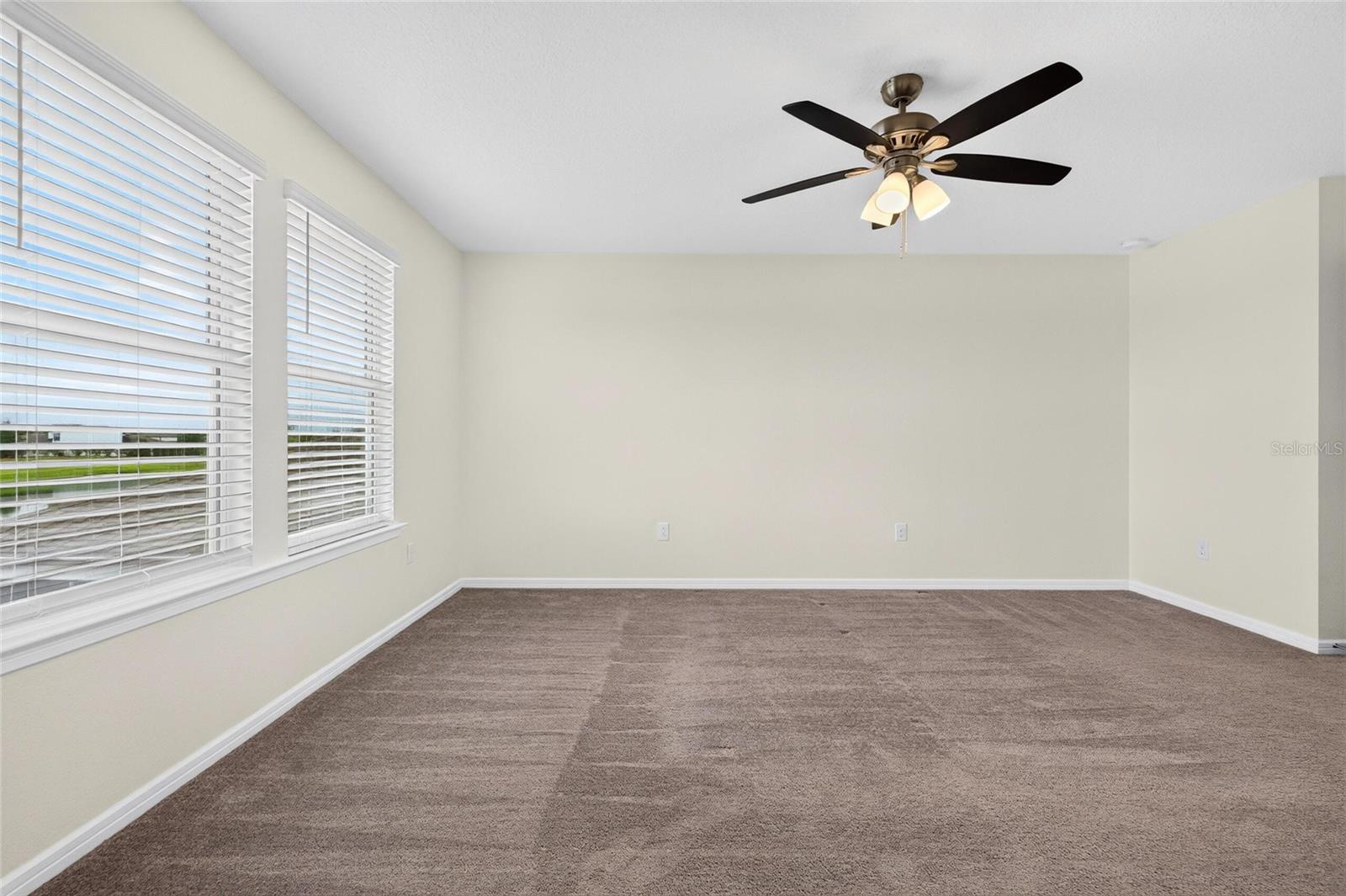 9426 LAMINE WAY — photo 28