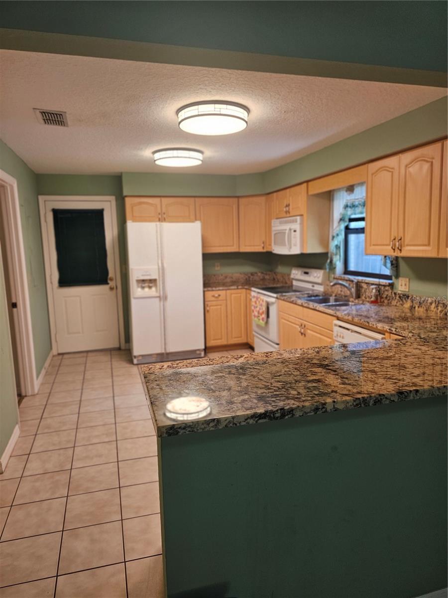 31110 HARTMAN RD — photo 11
