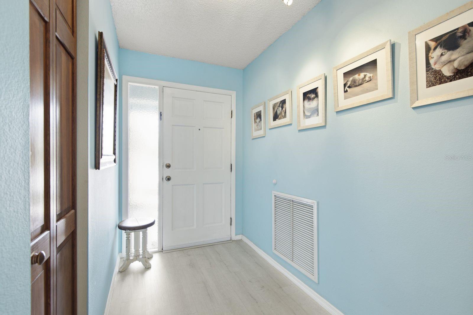 3047 CASCADE DR — photo 7