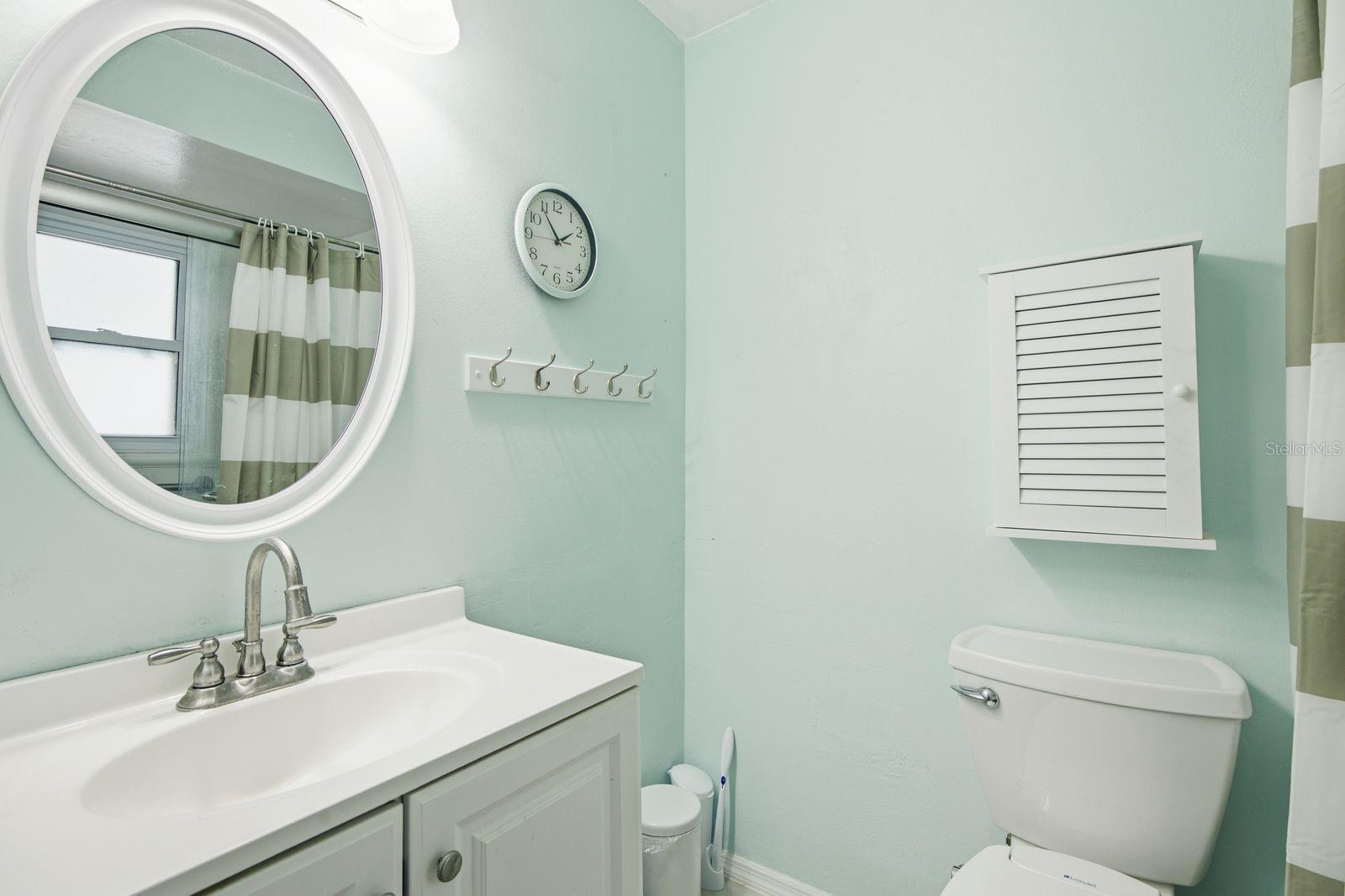 3047 CASCADE DR — photo 24