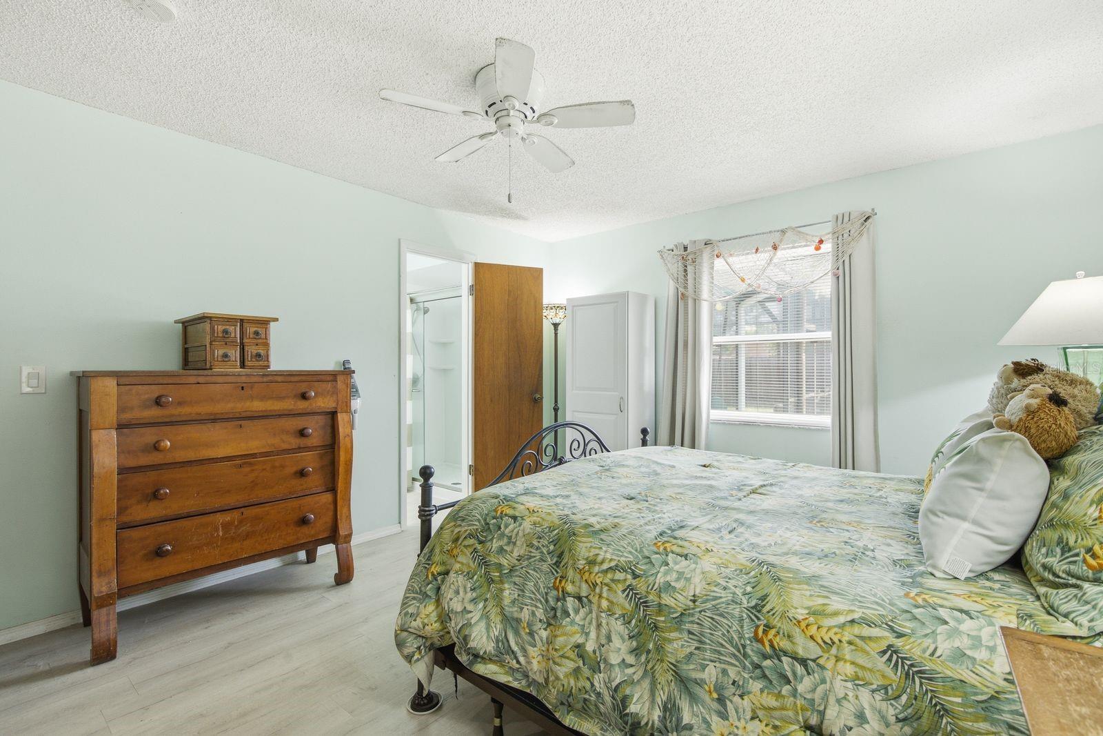 3047 CASCADE DR — photo 22