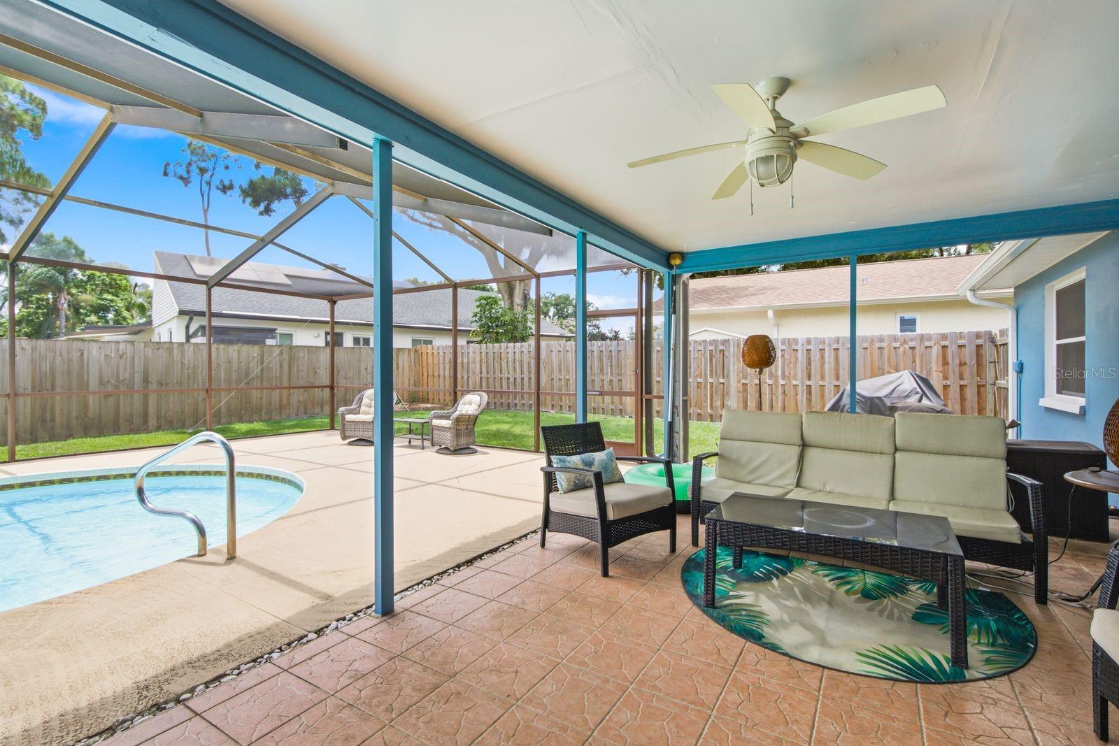 3047 CASCADE DR — photo 33