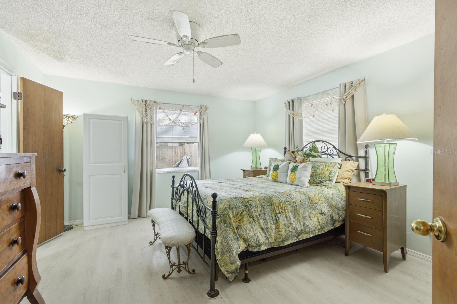 3047 CASCADE DR — photo 21