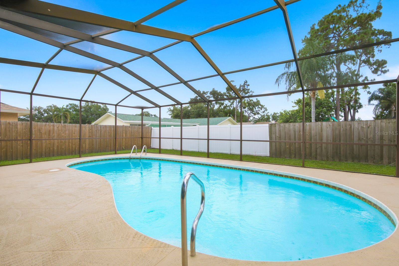3047 CASCADE DR — photo 36