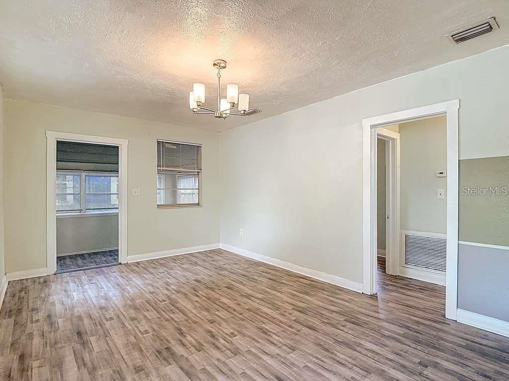 1008 E 24TH AVE — photo 7