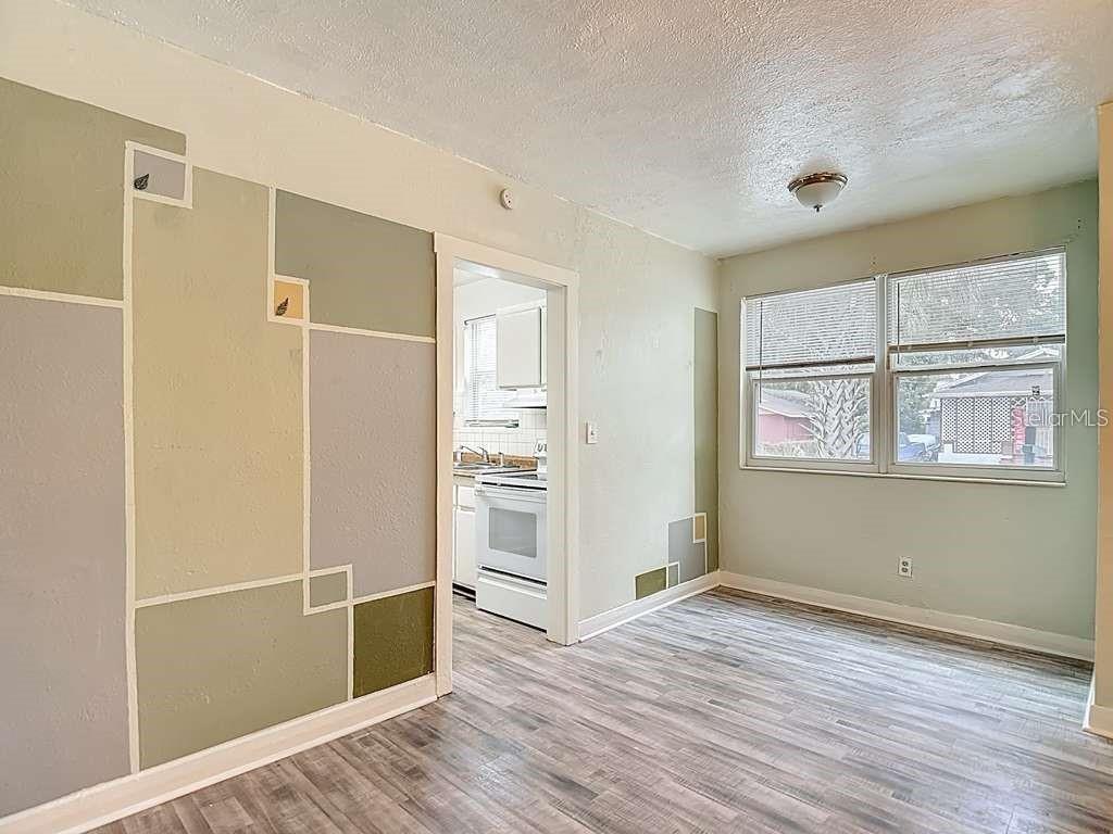 1008 E 24TH AVE — photo 10