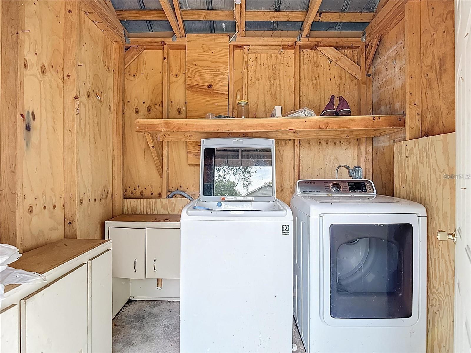 1008 E 24TH AVE — photo 30