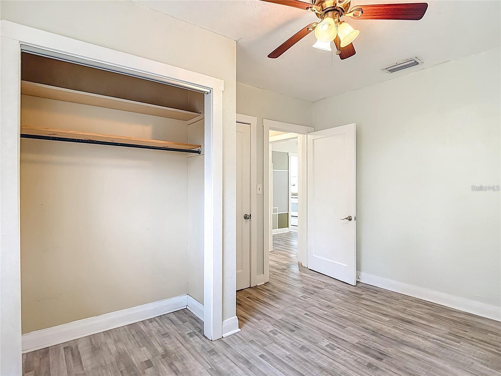1008 E 24TH AVE — photo 21