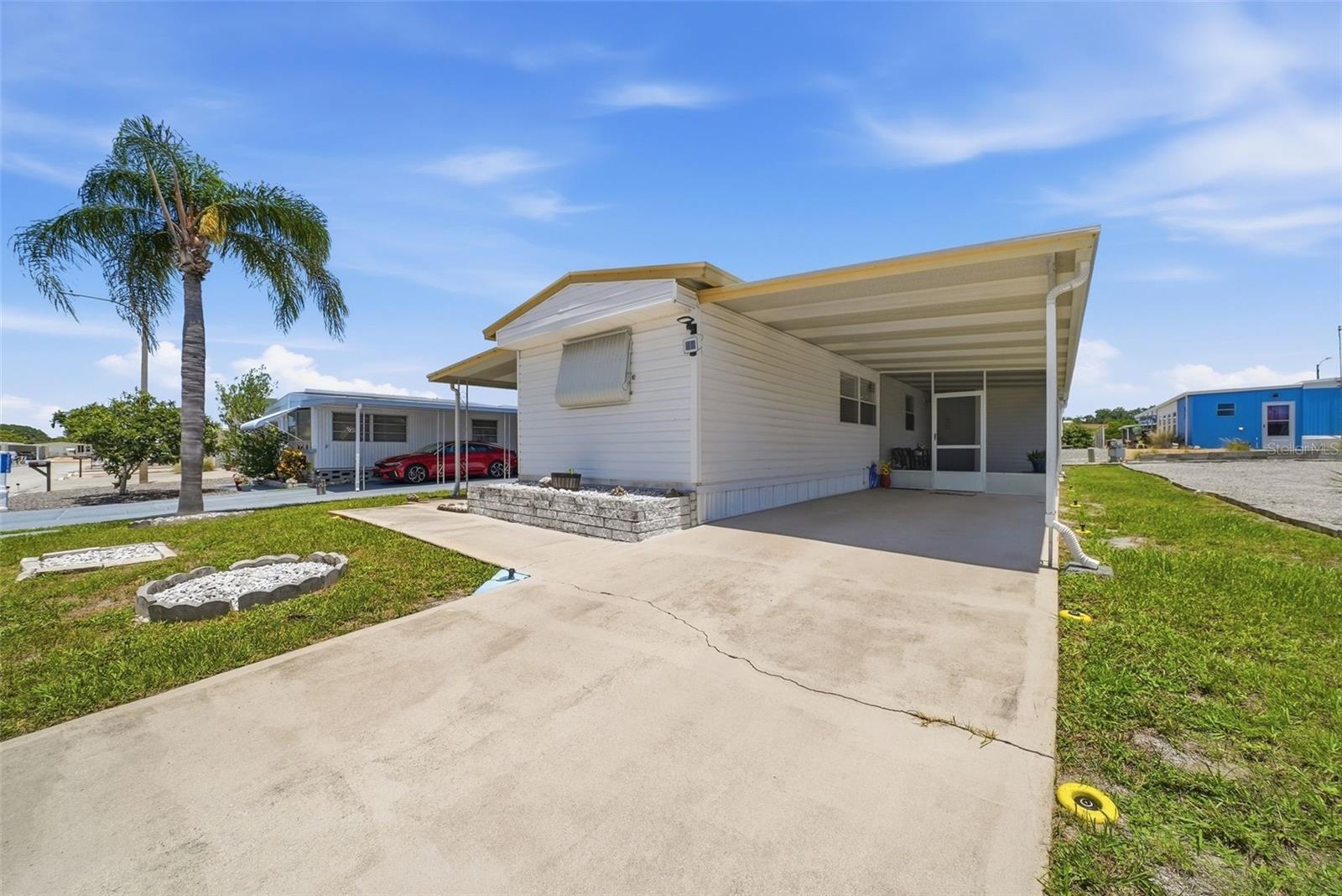 12116 HORSESHOE LN — photo 25