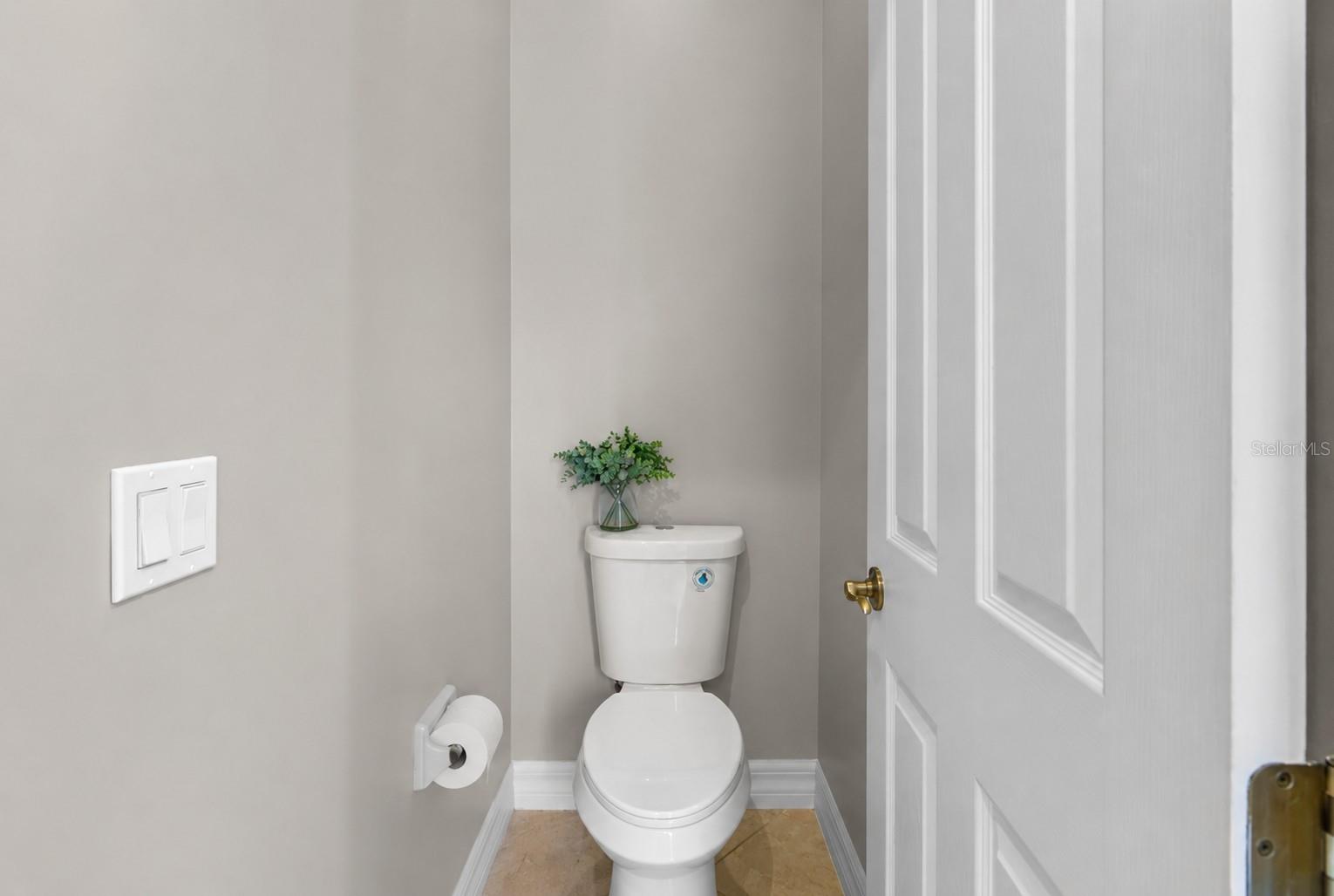 7808 DERBY CT — photo 29