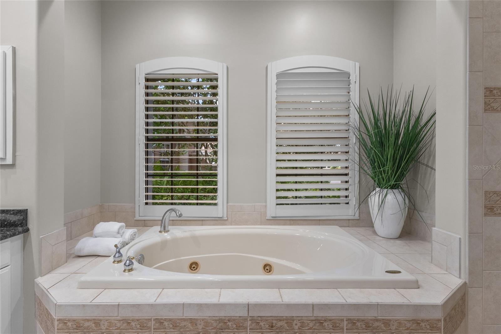 7808 DERBY CT — photo 27