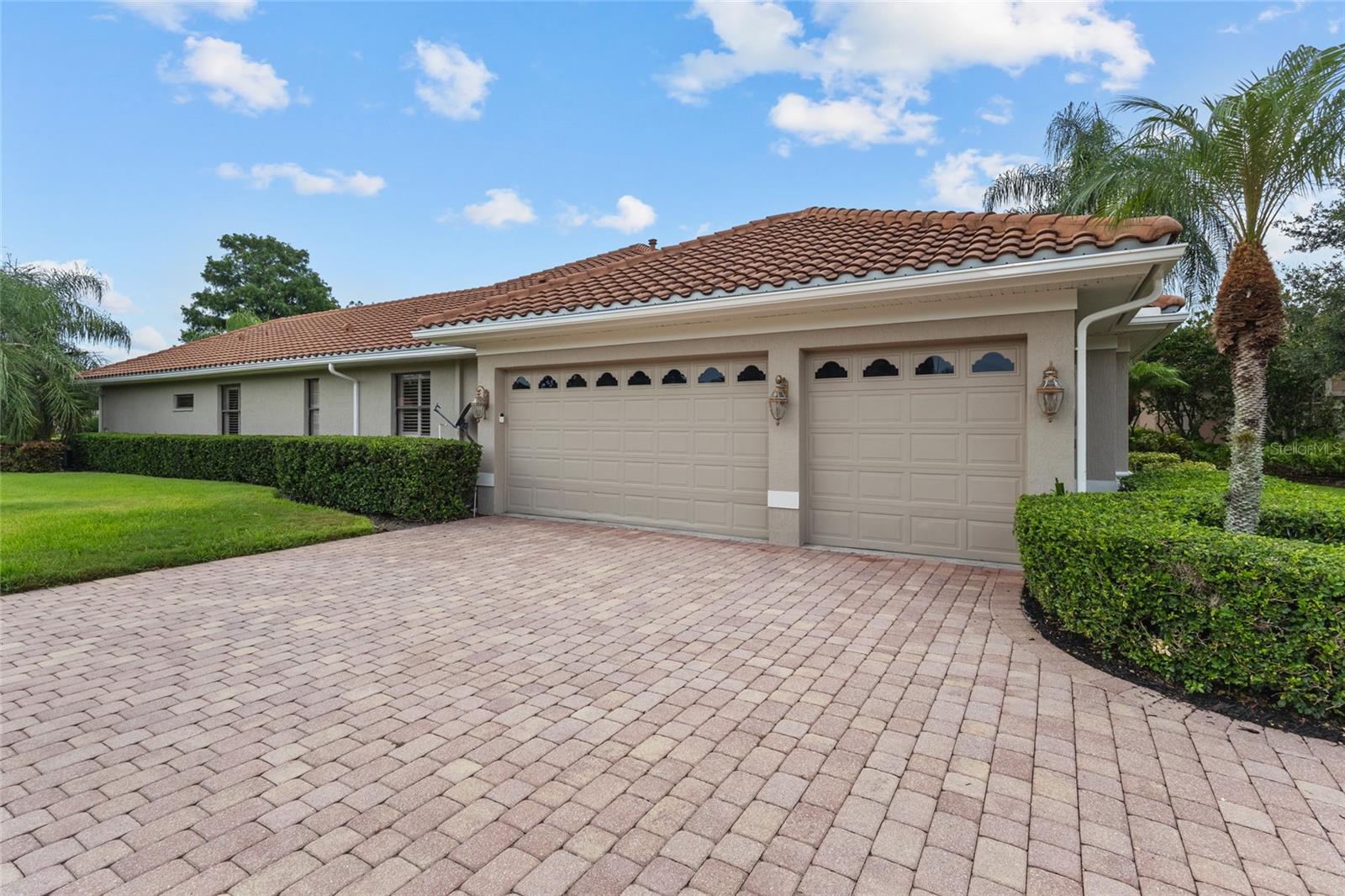 7808 DERBY CT — photo 2