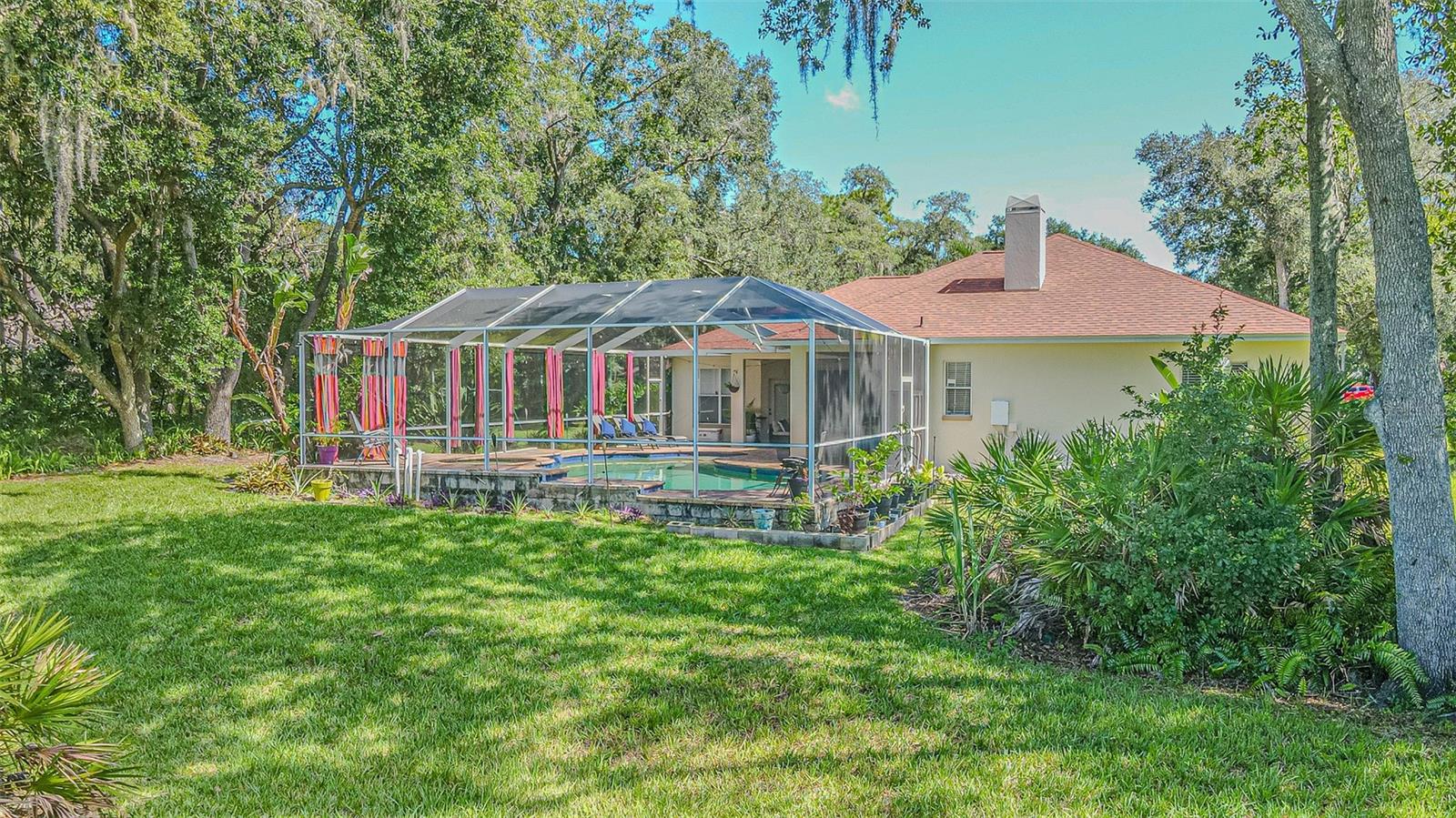 2409 FOX FOREST DR — photo 28