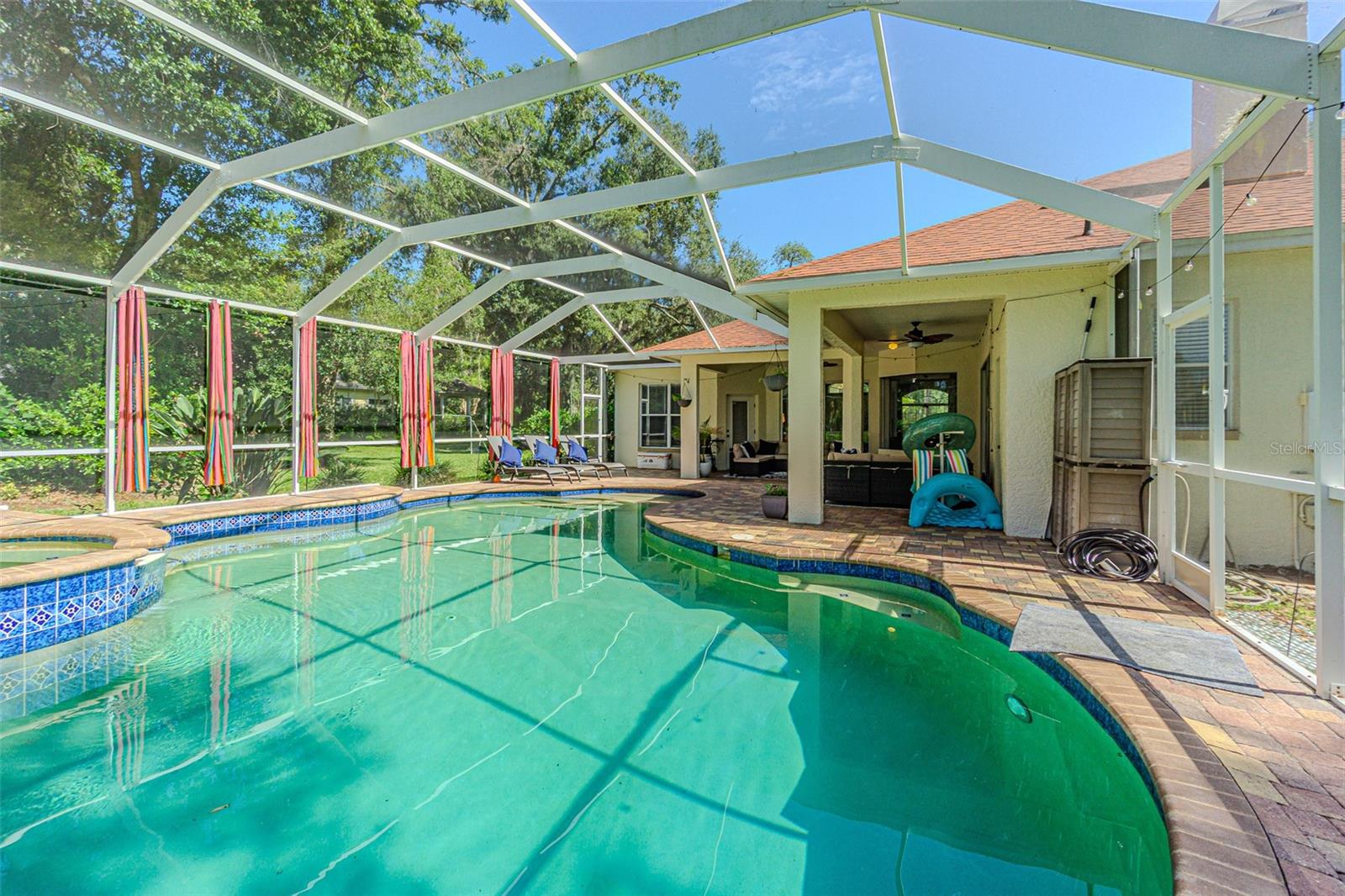 2409 FOX FOREST DR — photo 27