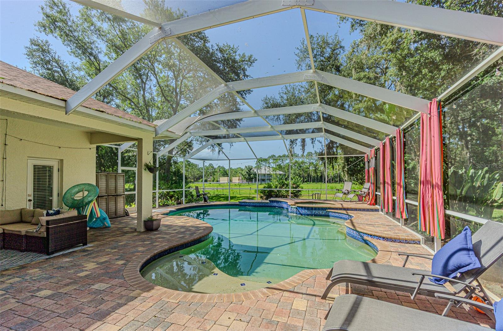 2409 FOX FOREST DR — photo 26