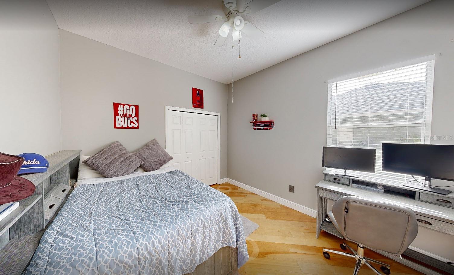 2409 FOX FOREST DR — photo 16