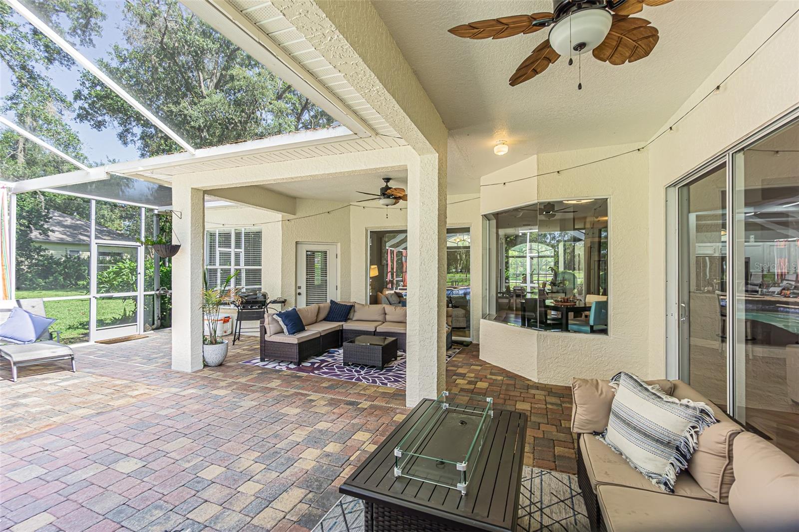 2409 FOX FOREST DR — photo 24