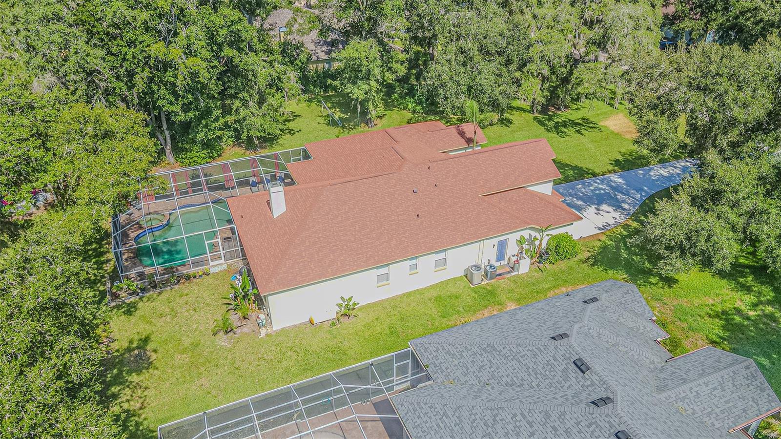 2409 FOX FOREST DR — photo 32