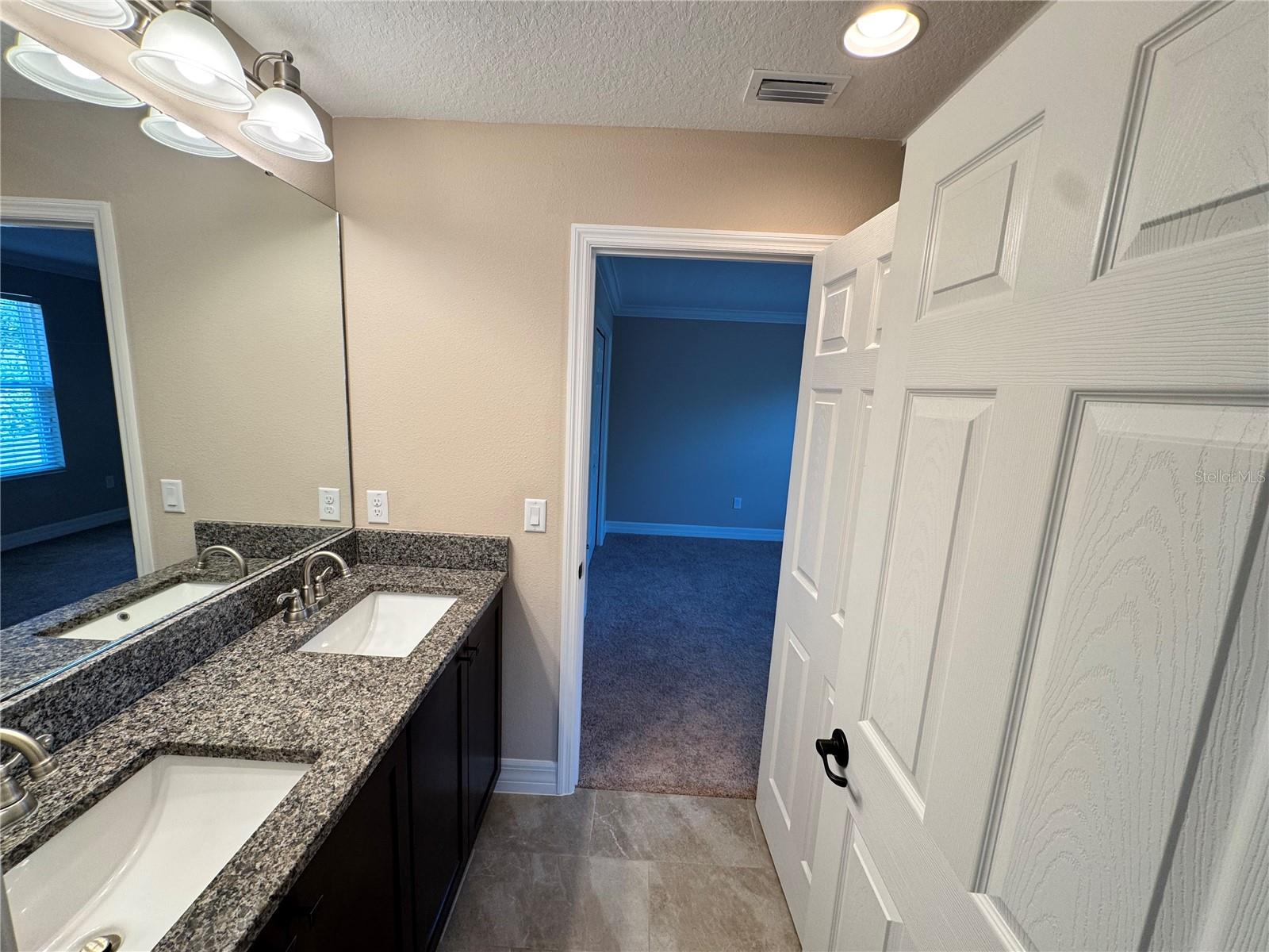 345 VILLA CORTE DR — photo 43