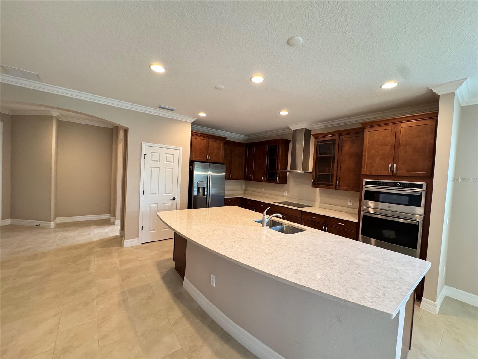 345 VILLA CORTE DR — photo 23