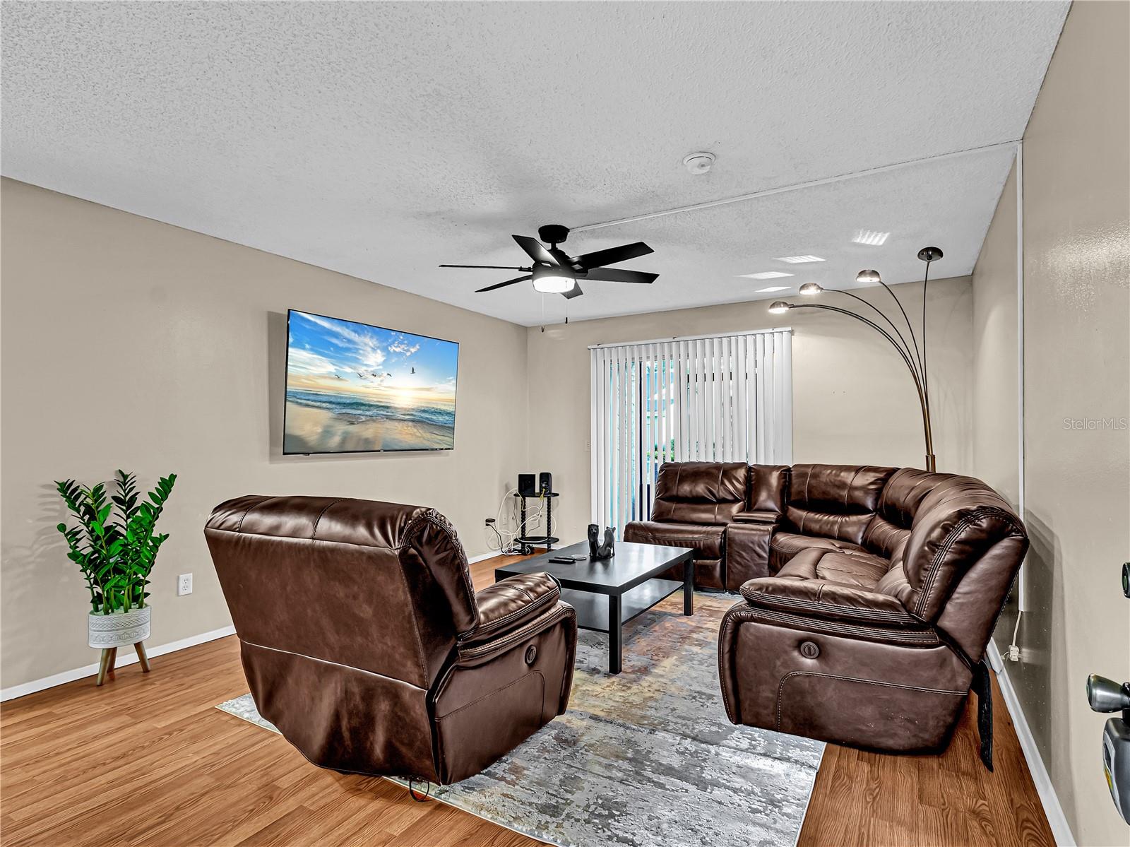 14466 REUTER STRASSE CIR #501 — photo 4