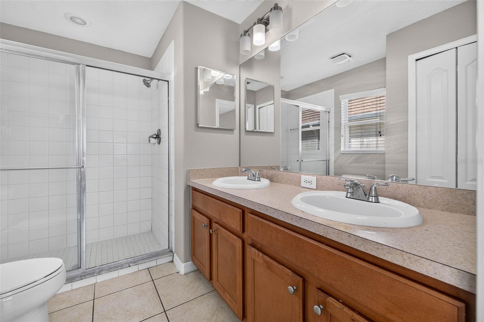 10717 SHADY PRESERVE DR — photo 17