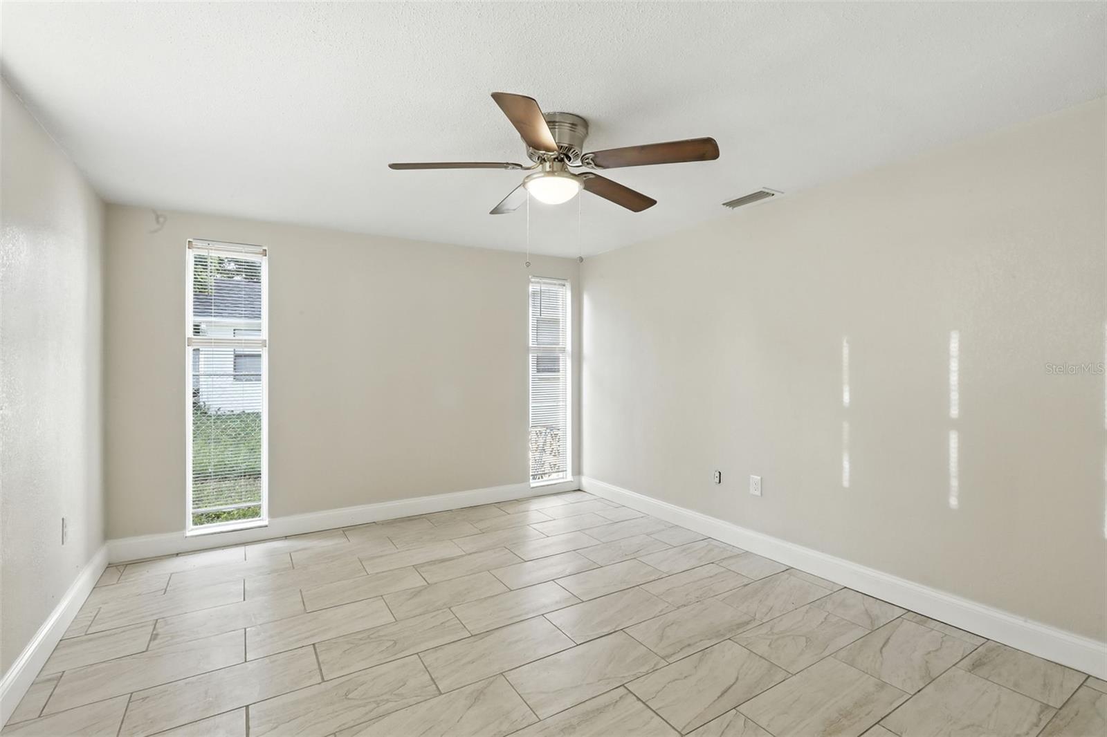 9239 PALM AVE — photo 15