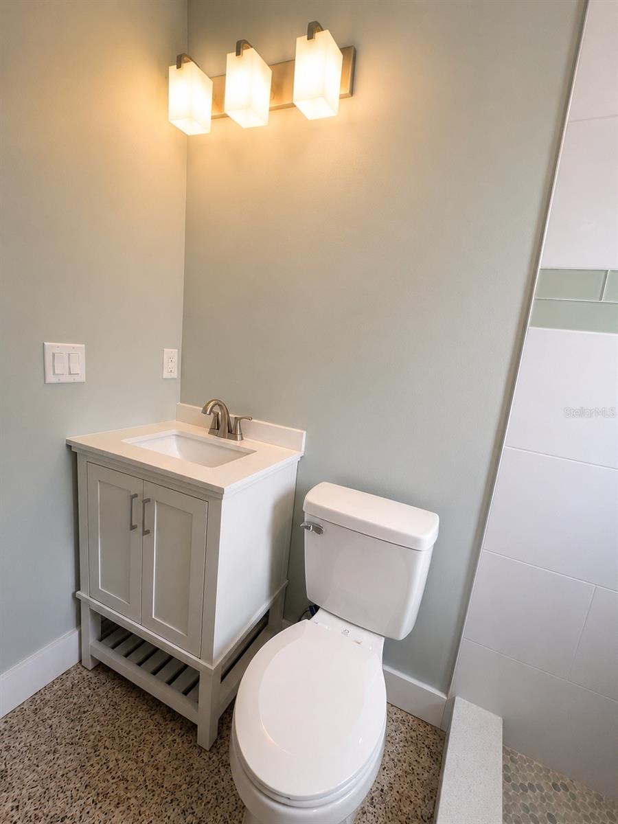 40 82ND AVE S #Unit `1 — photo 31