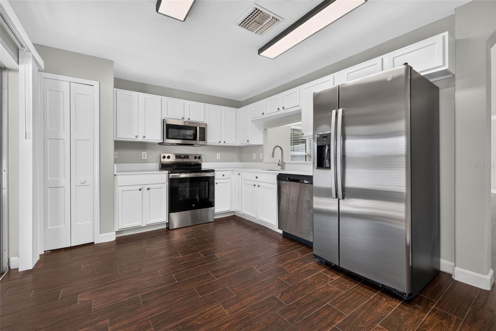 10629 SHADY PRESERVE DR — photo 4