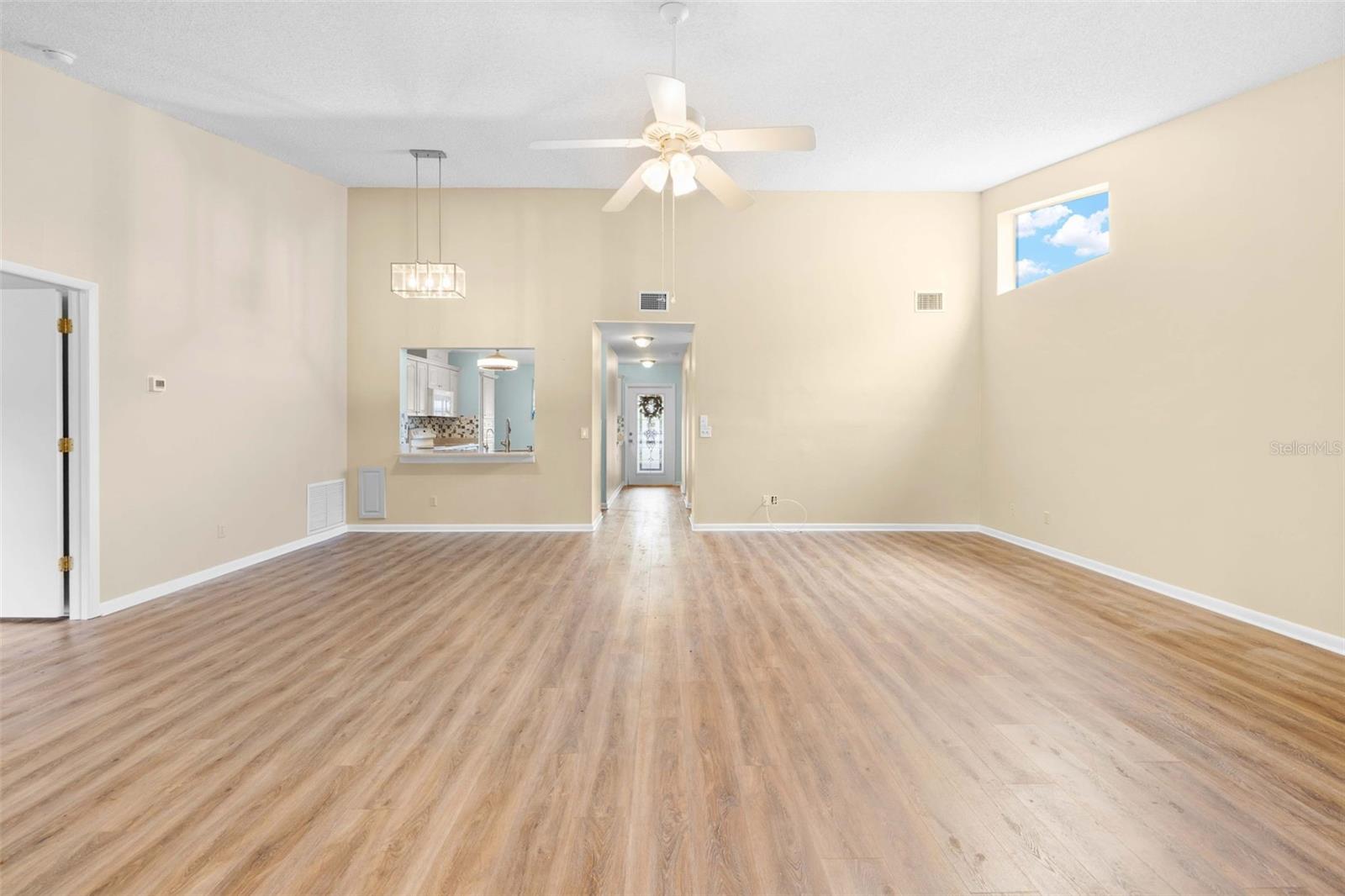 11613 PEAR TREE DR — photo 11