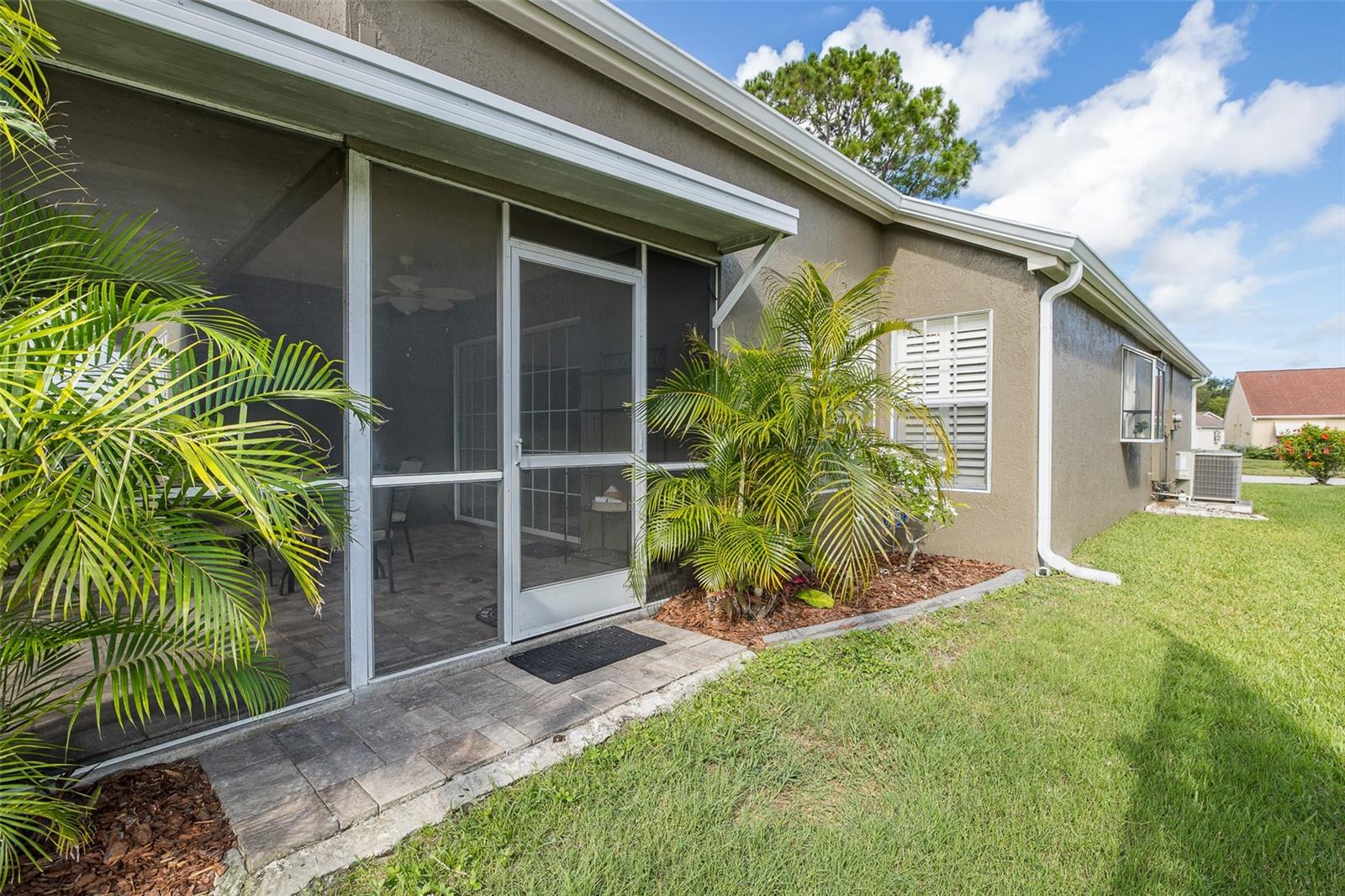4242 NORTHAMPTON DR — photo 30