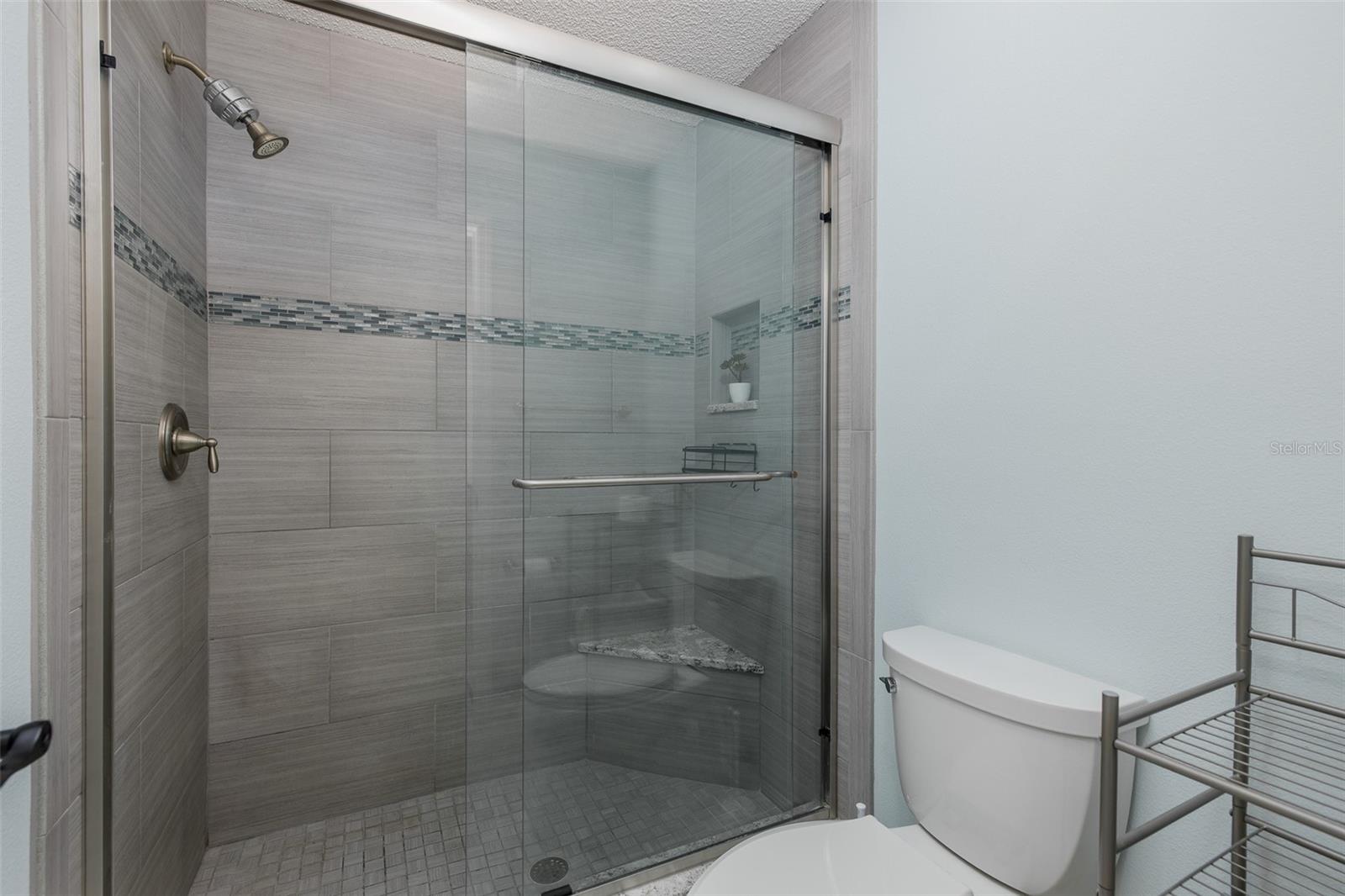 4242 NORTHAMPTON DR — photo 22