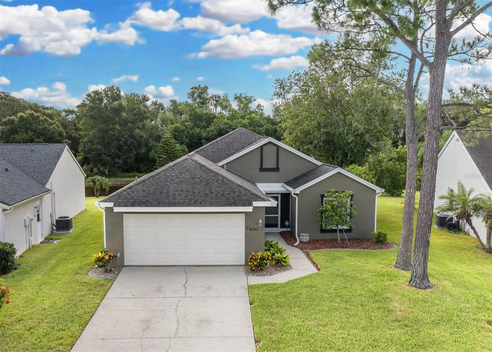 4242 NORTHAMPTON DR — photo 36