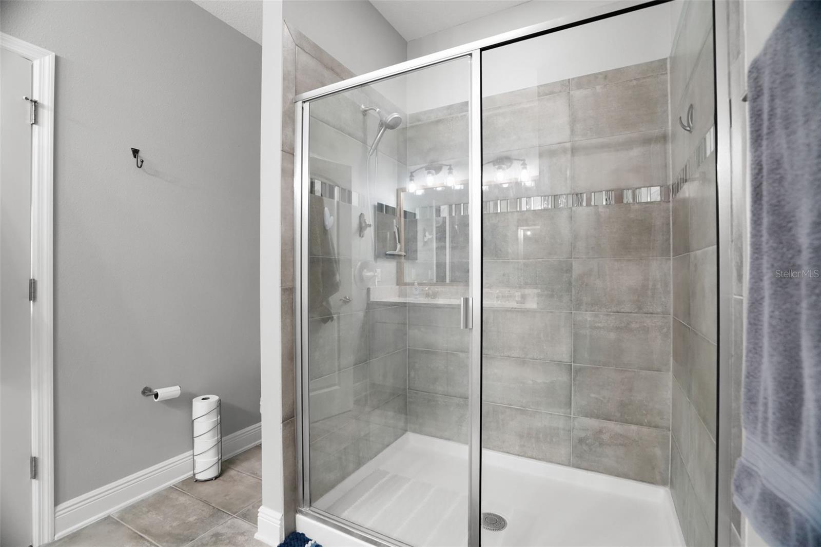 2465 FOGGY CREEK CIR — photo 23