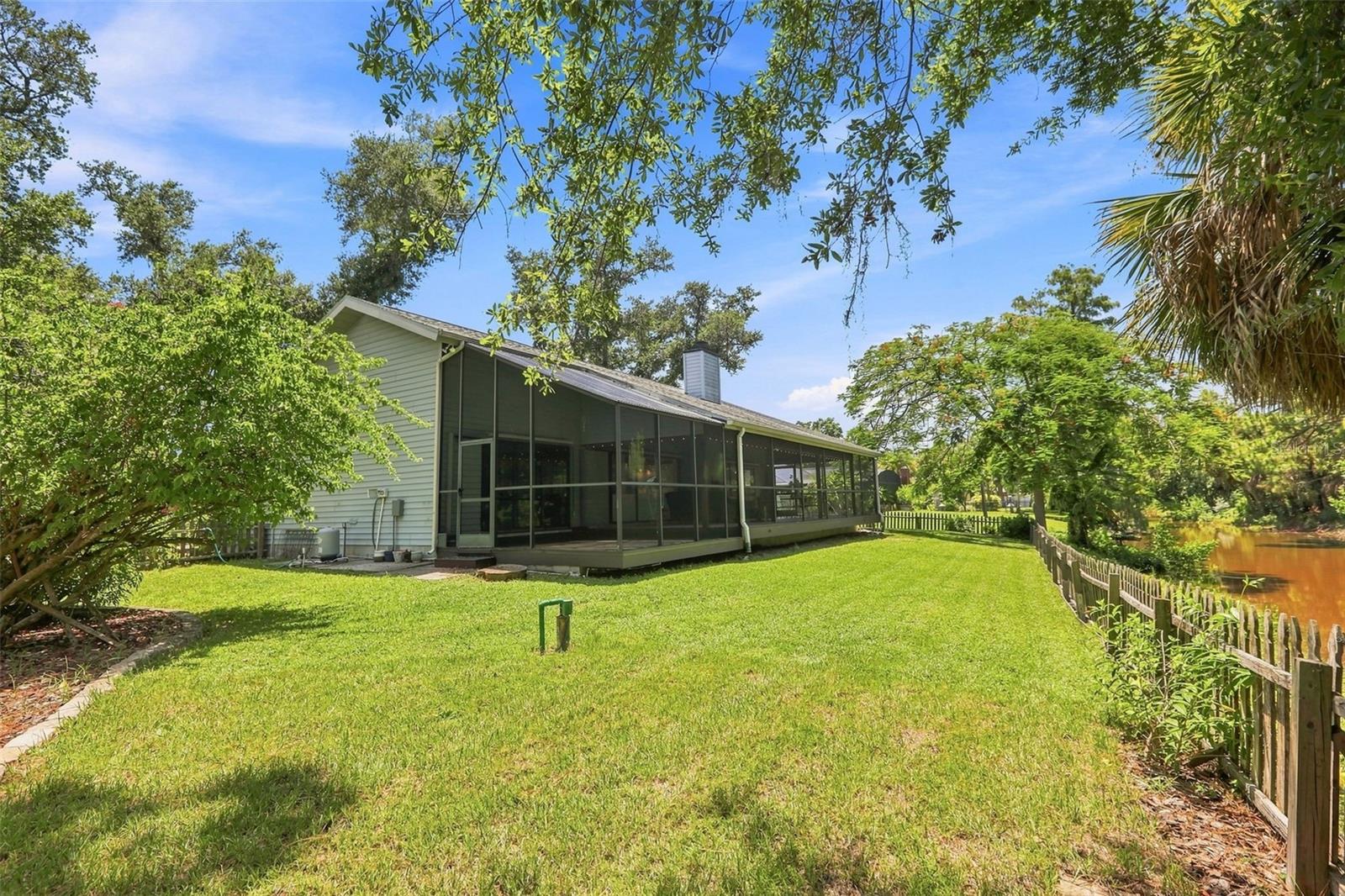 881 PINTO CIR — photo 6