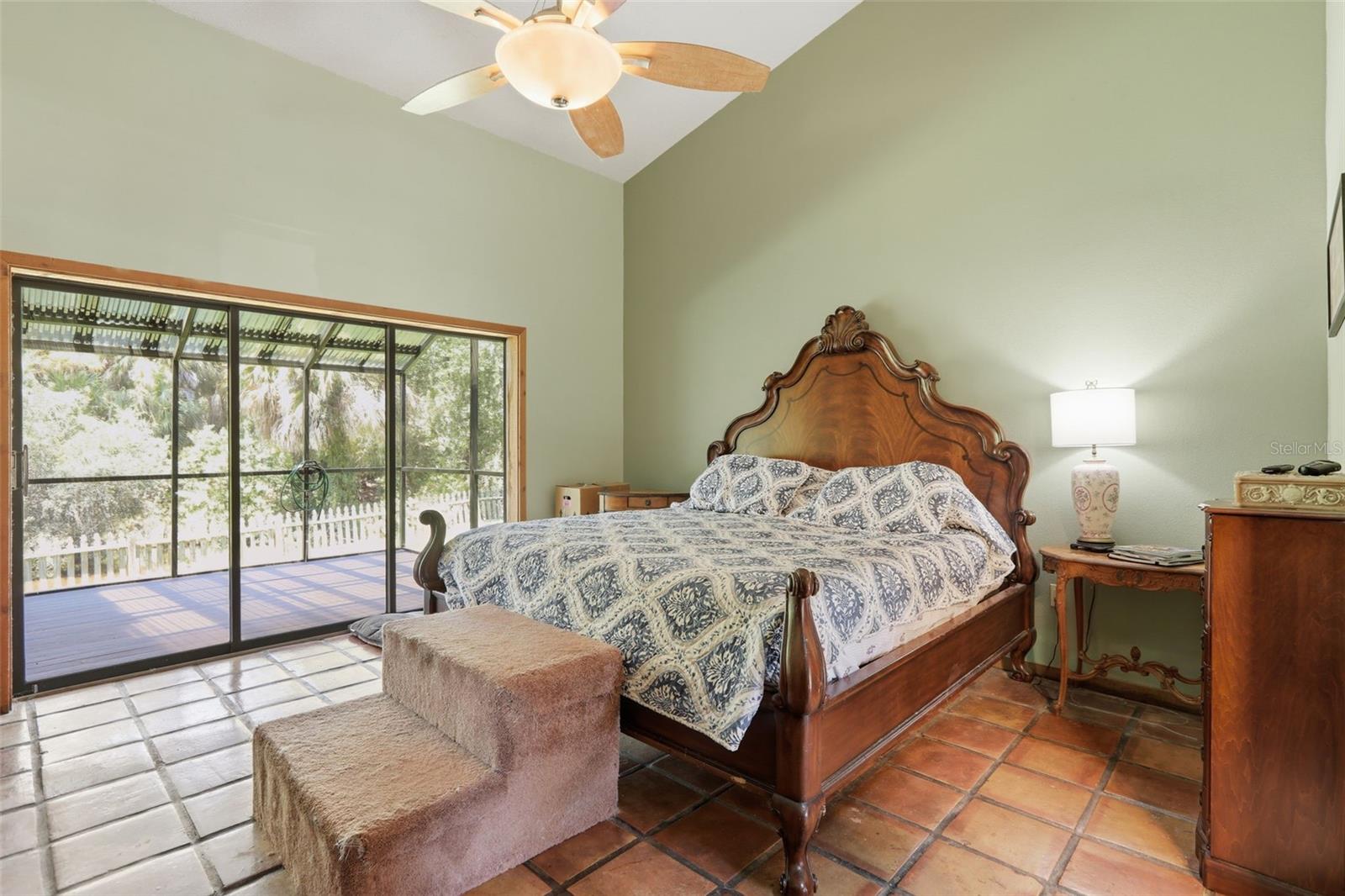 881 PINTO CIR — photo 18