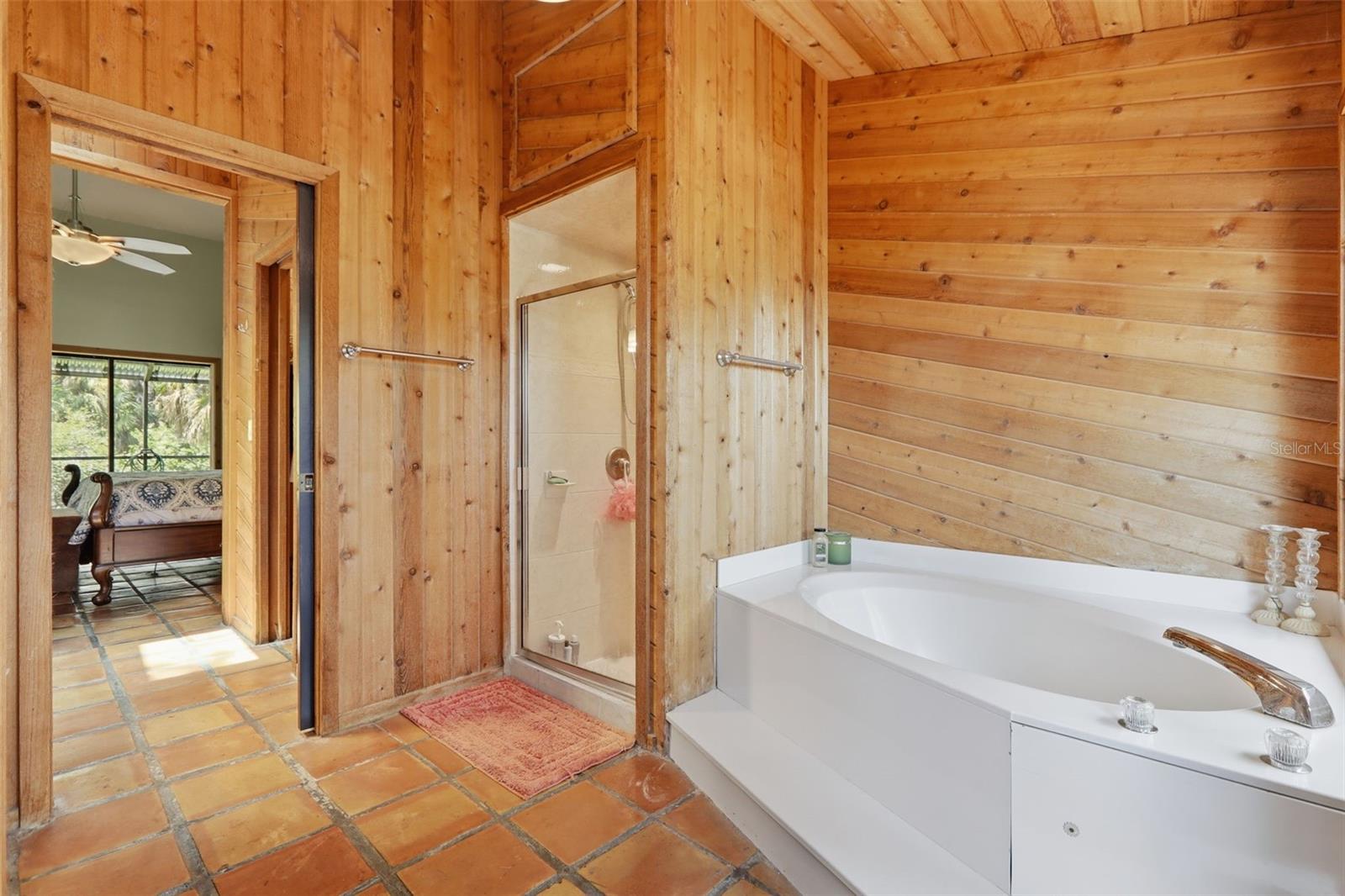 881 PINTO CIR — photo 24