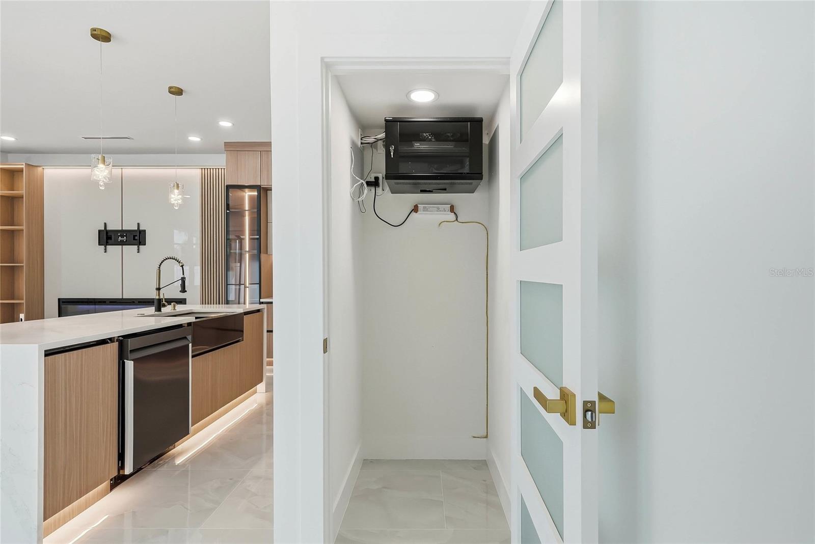 10627 HATTERAS DR SW — photo 27
