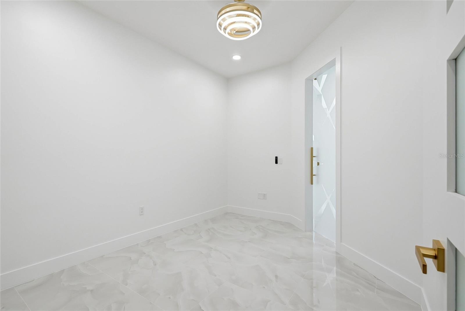 10627 HATTERAS DR SW — photo 32