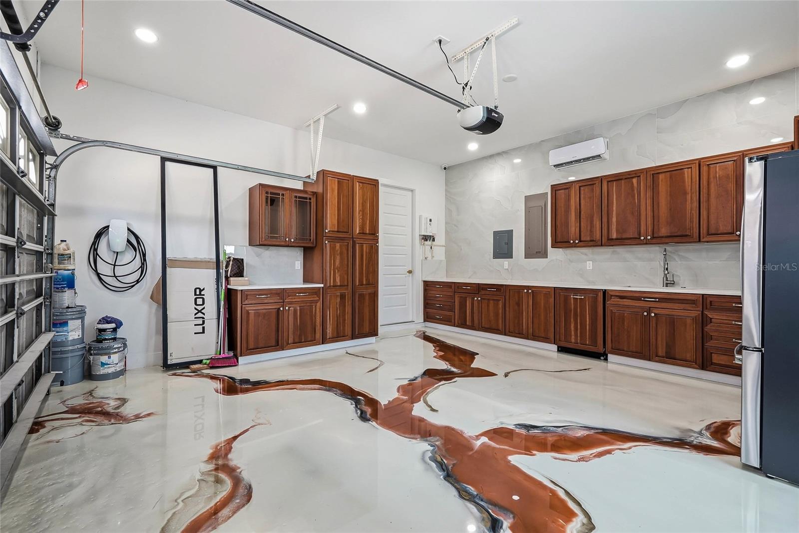 10627 HATTERAS DR SW — photo 59