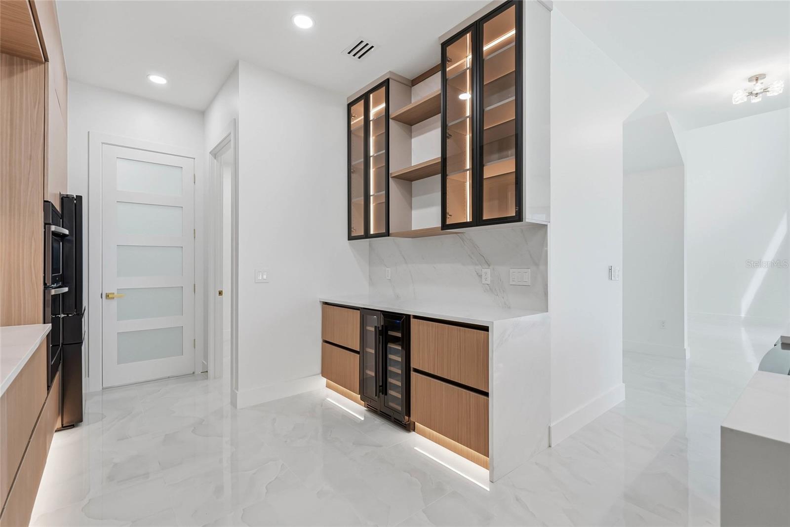 10627 HATTERAS DR SW — photo 23