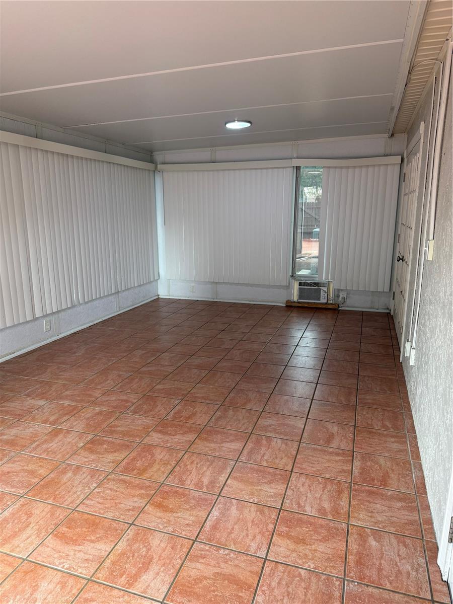 2601 HAMPTON PARK PL — photo 5