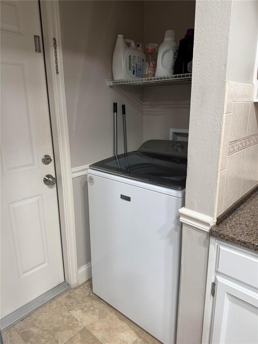 2601 HAMPTON PARK PL — photo 8