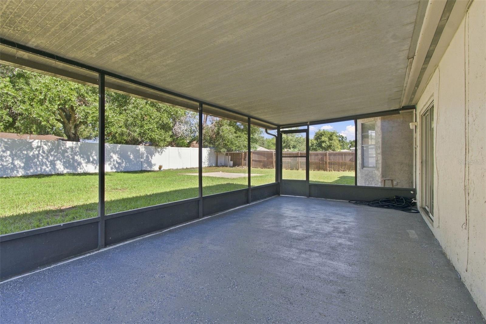 4745 CANTERBURY DR — photo 47