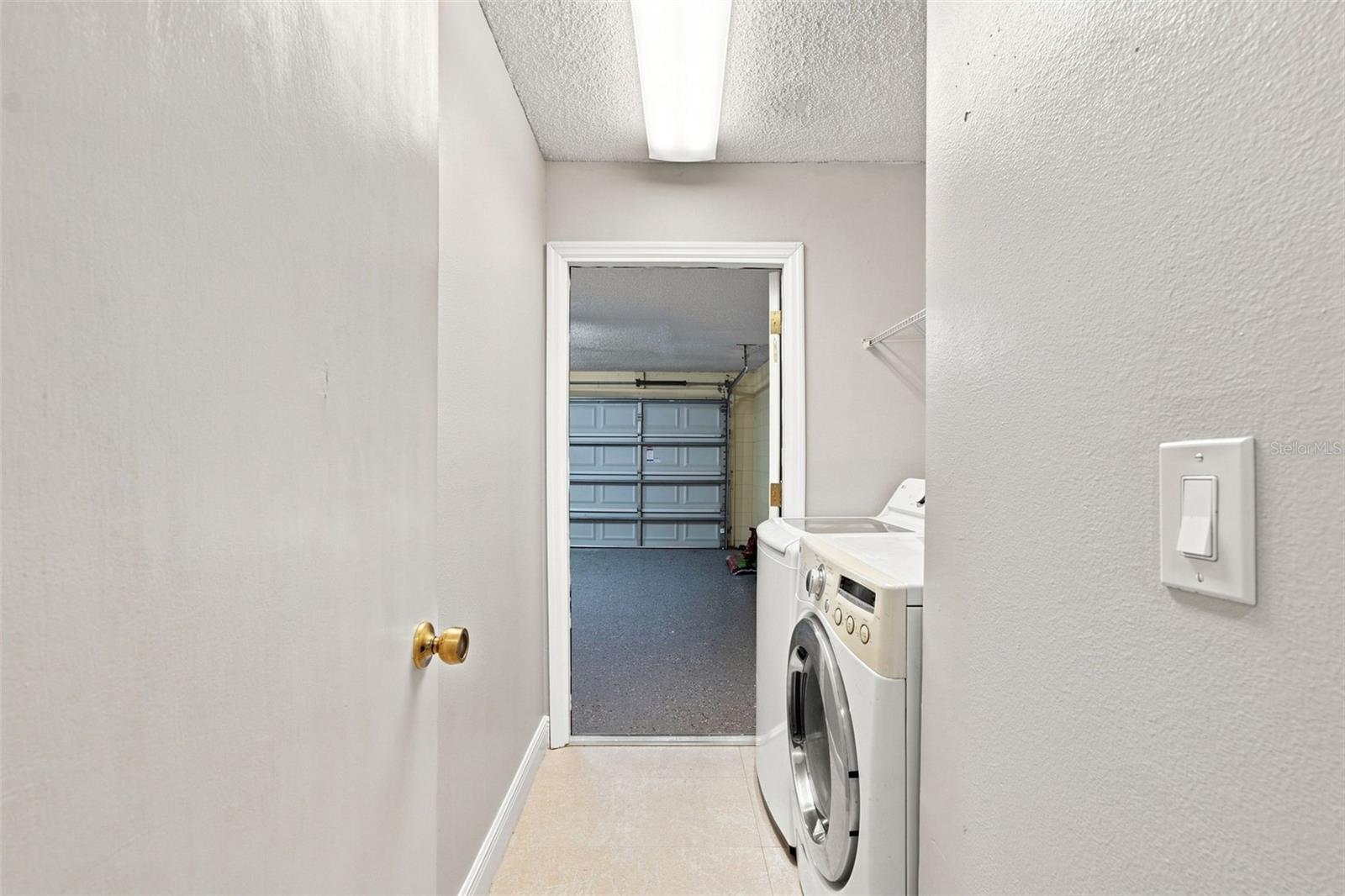 4745 CANTERBURY DR — photo 39