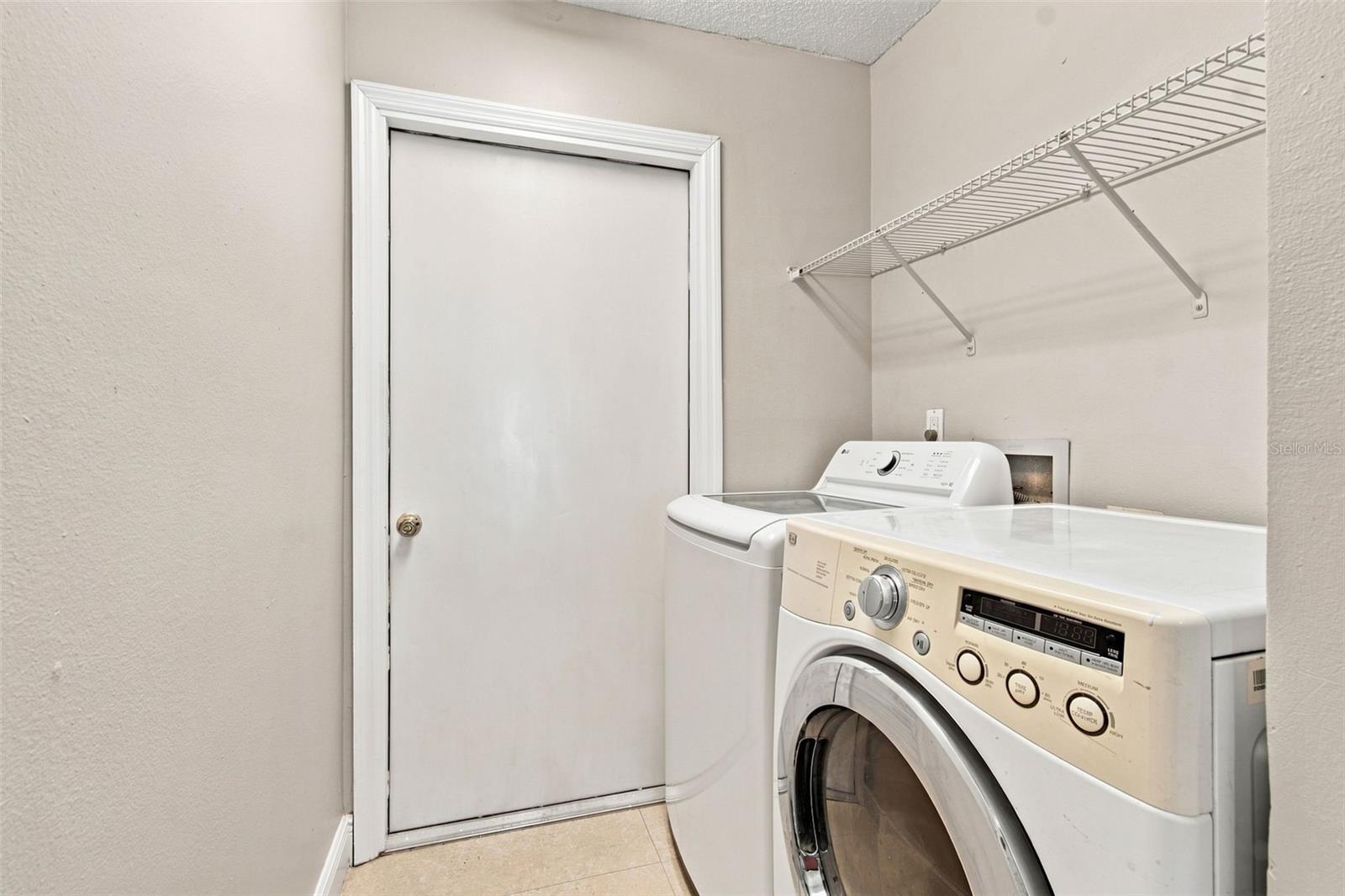 4745 CANTERBURY DR — photo 20