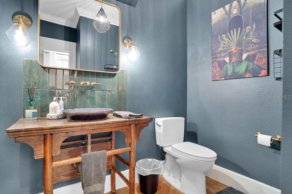 605 S ORLEANS AVE — photo 22