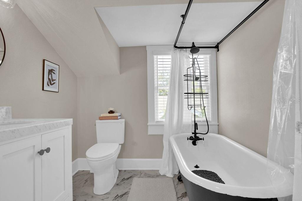 605 S ORLEANS AVE — photo 63